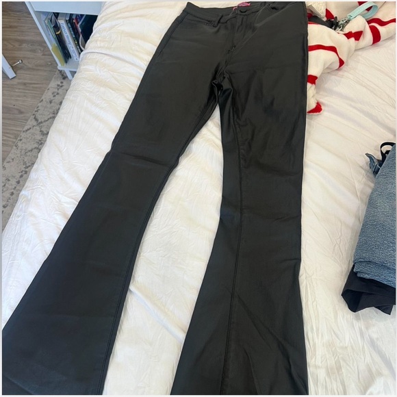 Edikted Luna faux leather flare jeans - Picture 3 of 5